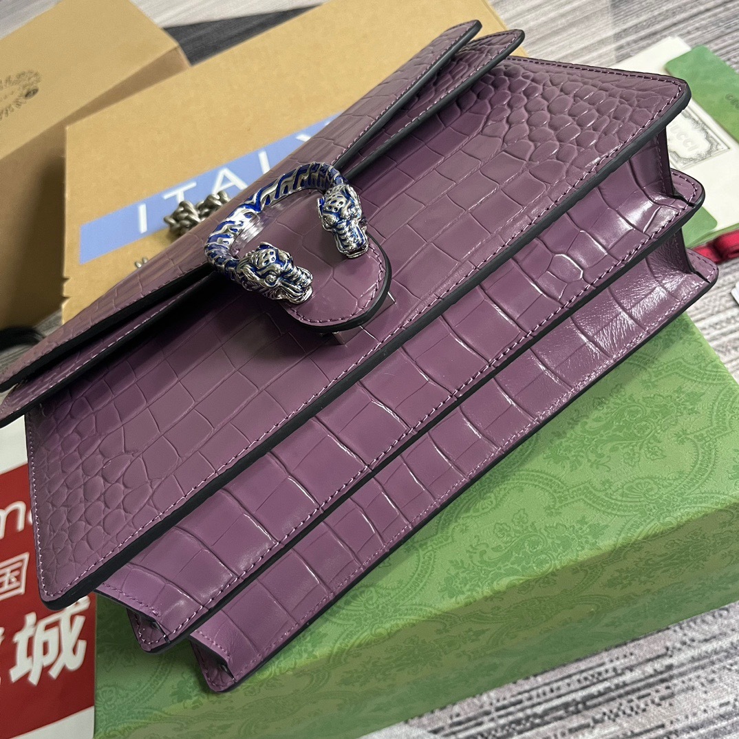 57268DEA-C082-48F6-B856-DCB9C7E105C7