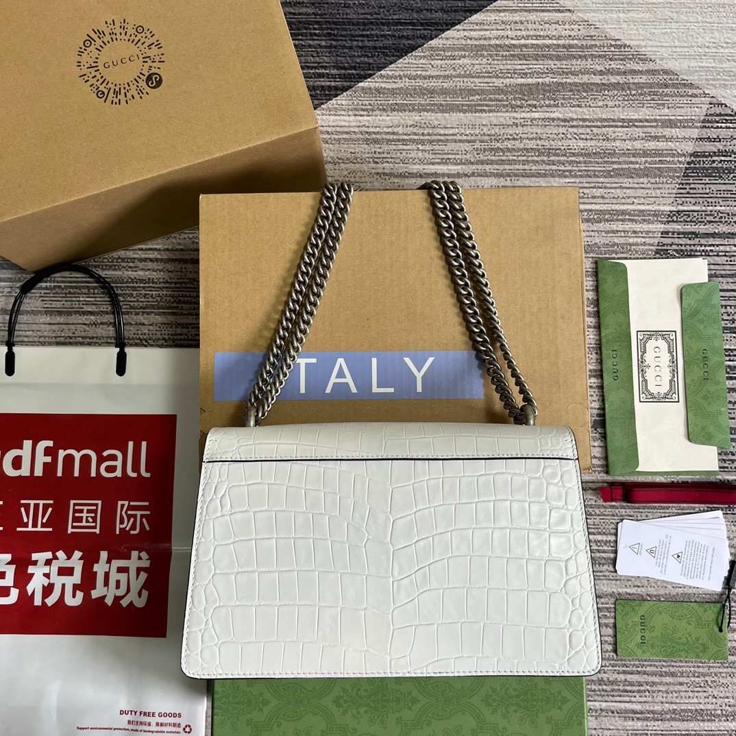 7B056E45-ED64-41EF-A3DF-B3657C171785