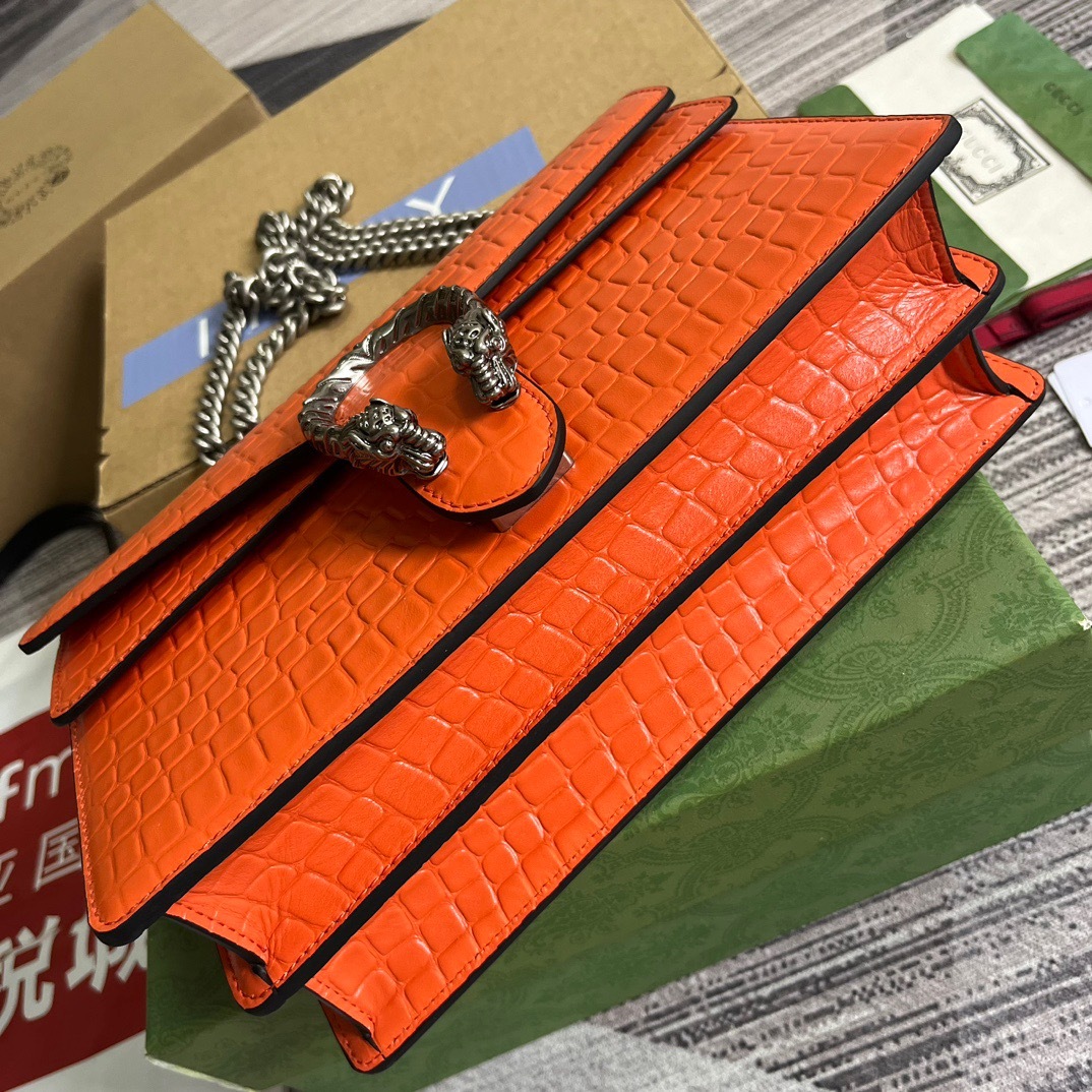 C8B95FD9-C7E2-4FBA-AE52-D33EECF65345