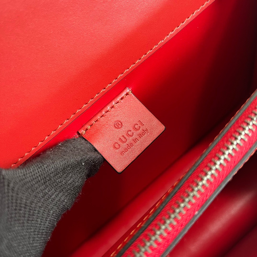 D846EA99-0069-4FD8-9ECA-1D2418A9F6E7