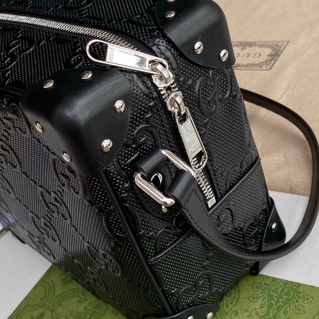 5B9DA875-910C-48AB-AB65-031B7E7BCBD0