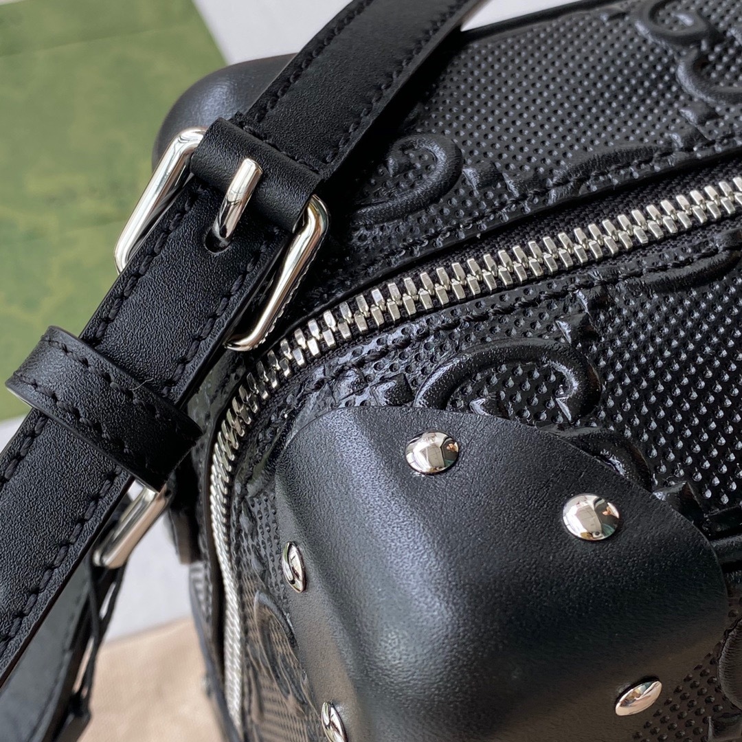 CED58500-C441-4C1F-A5ED-29D57F739D84