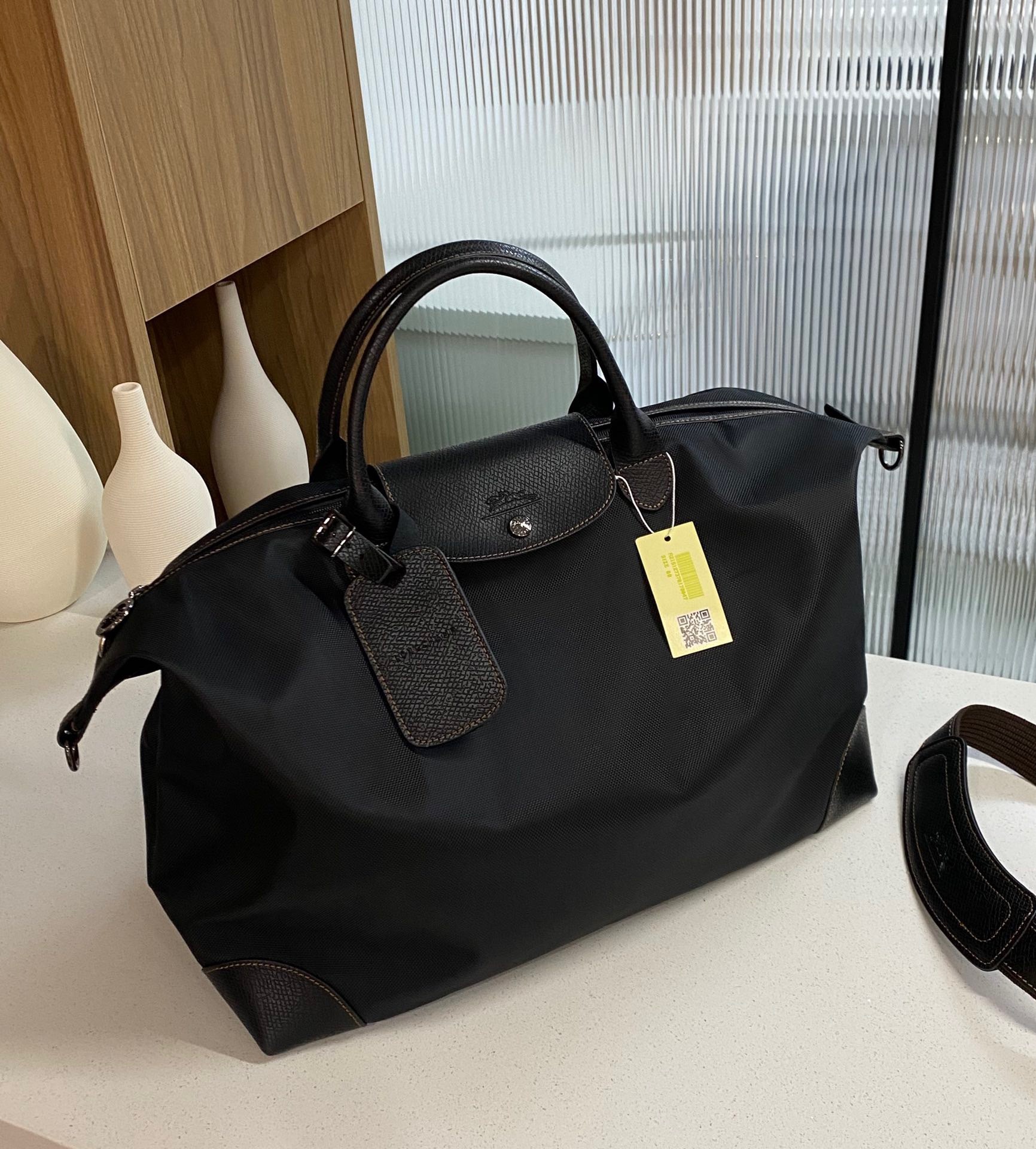 2C4C02F6-8CBA-47B5-B47E-BB2B7B0BC2AC