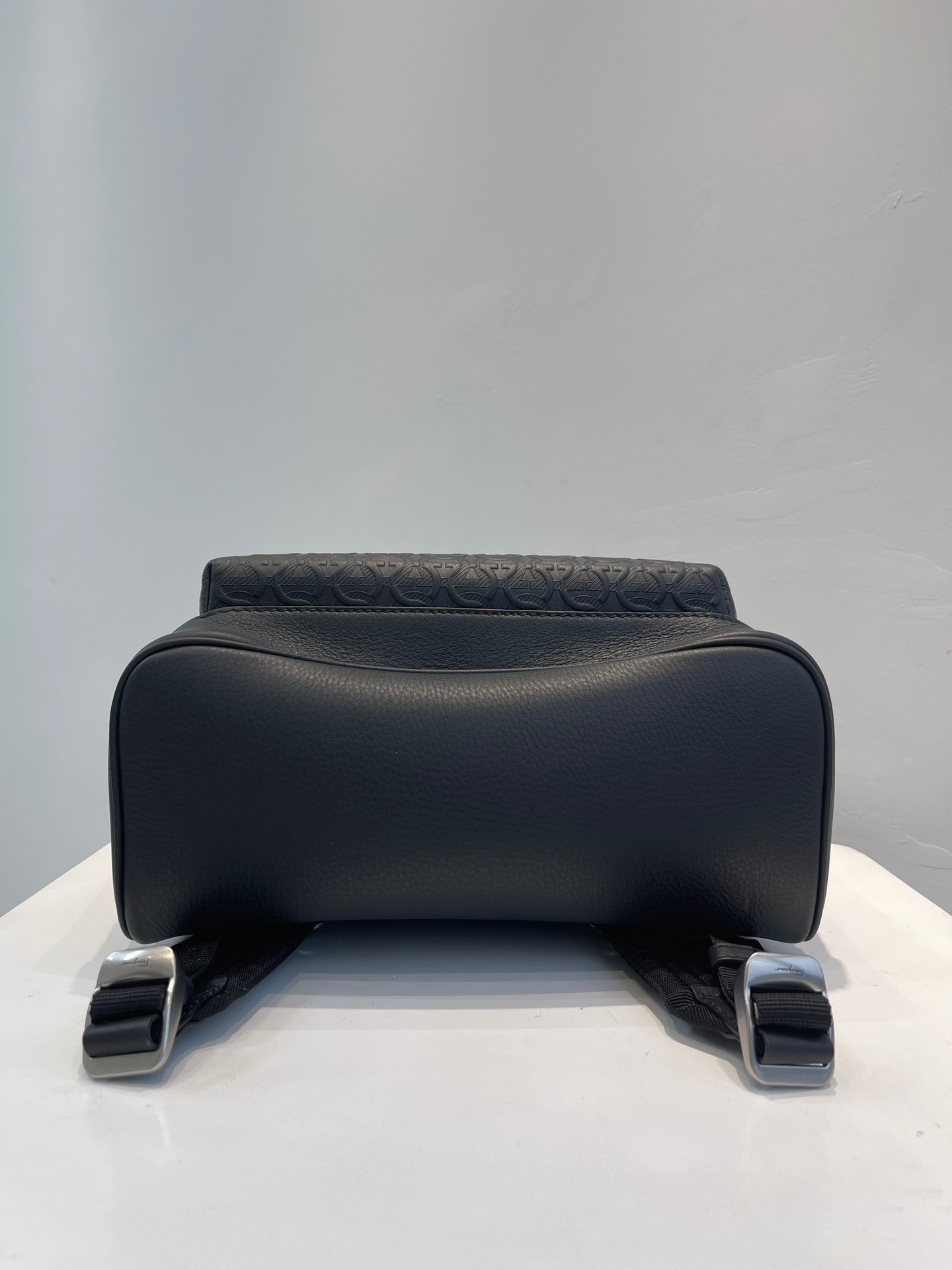 945F3ECC-6191-42D5-8EE4-C26C42119431