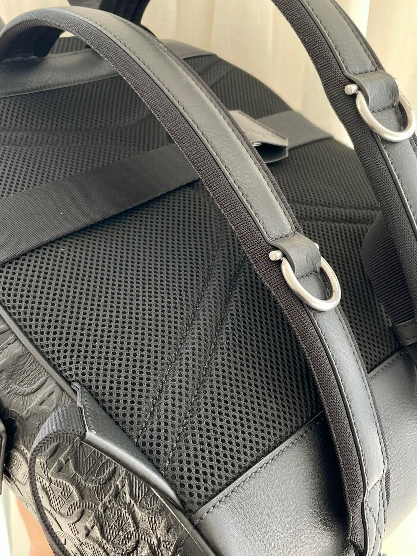 3885A69D-0AA4-45C3-88CB-9C2DC429F9A3