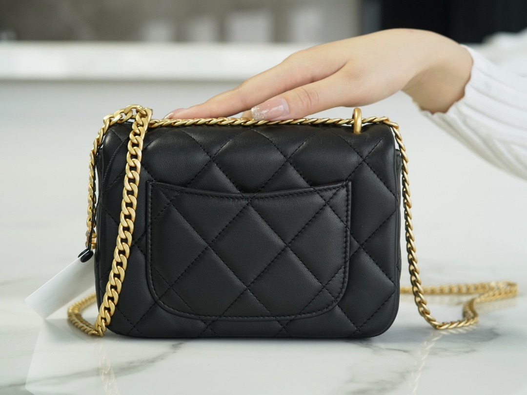 8BDE0766-A2D5-4D4D-937A-9B224EE357C4