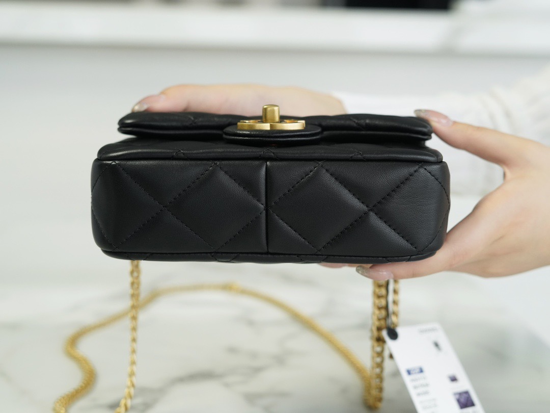 DBD54861-F7FC-4EC4-9133-7BEC8F6767FD