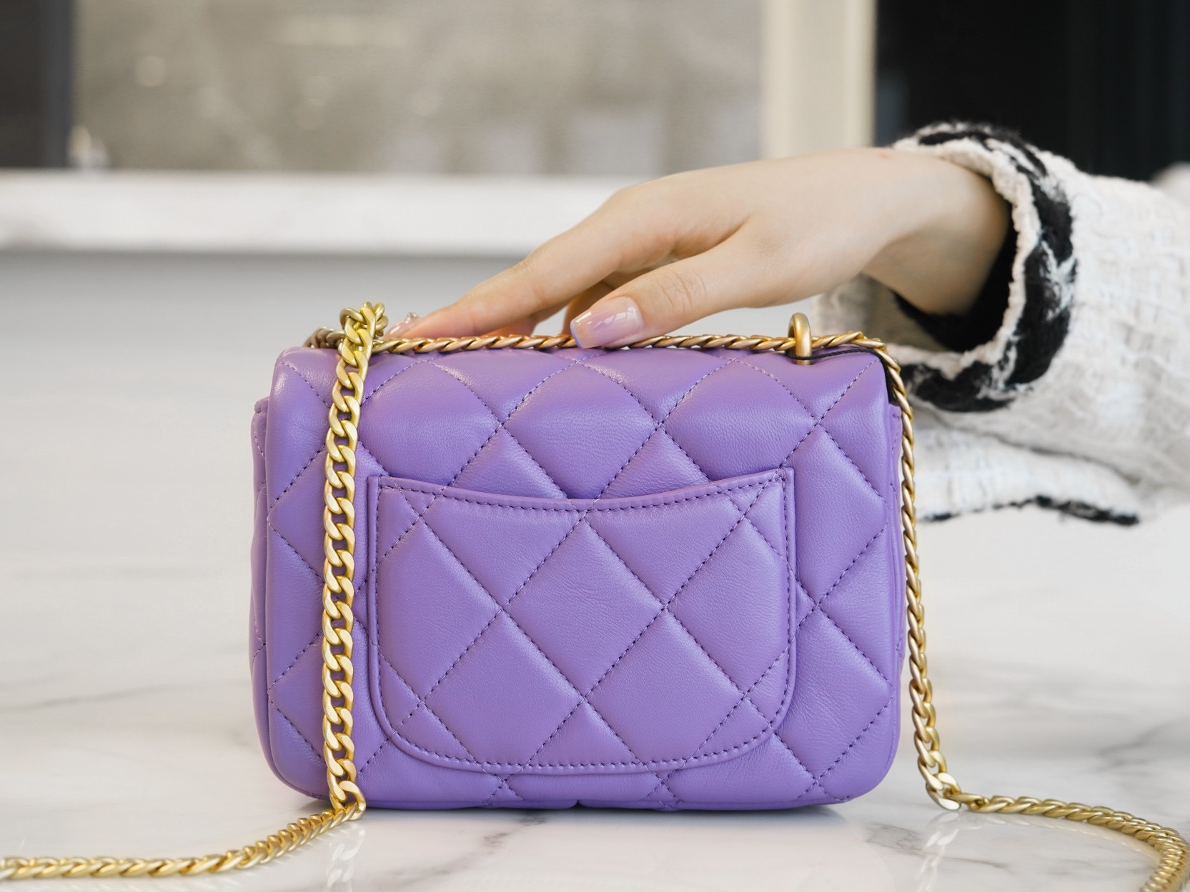 D2E44C82-F04B-497E-AFFD-385D735B6F99