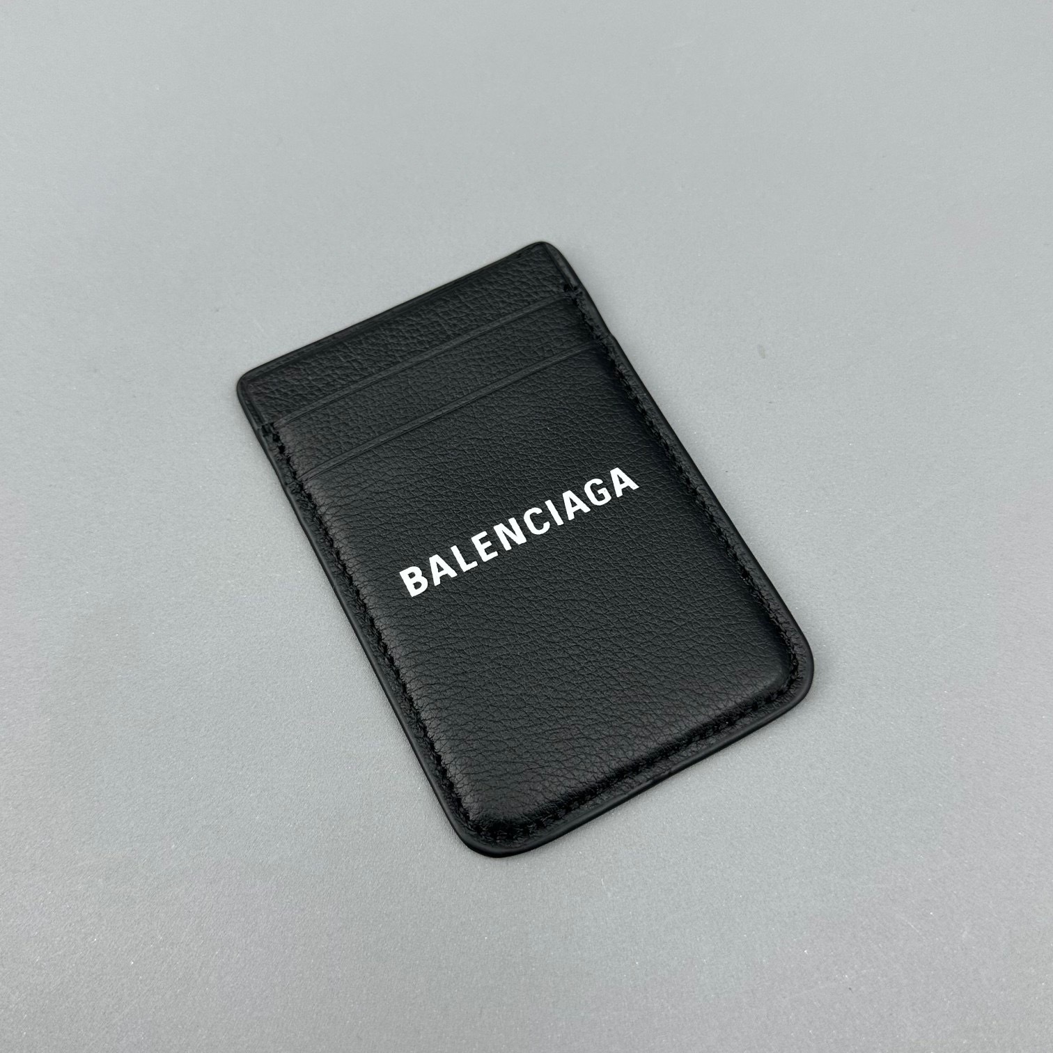 3D46FFC7-CDCD-440B-BFBD-8552C56C3DC6