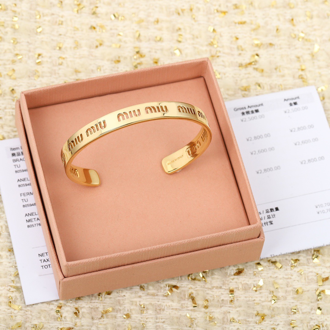 Miu Miu – Theluxystudio Miu Miu – Theluxystudio