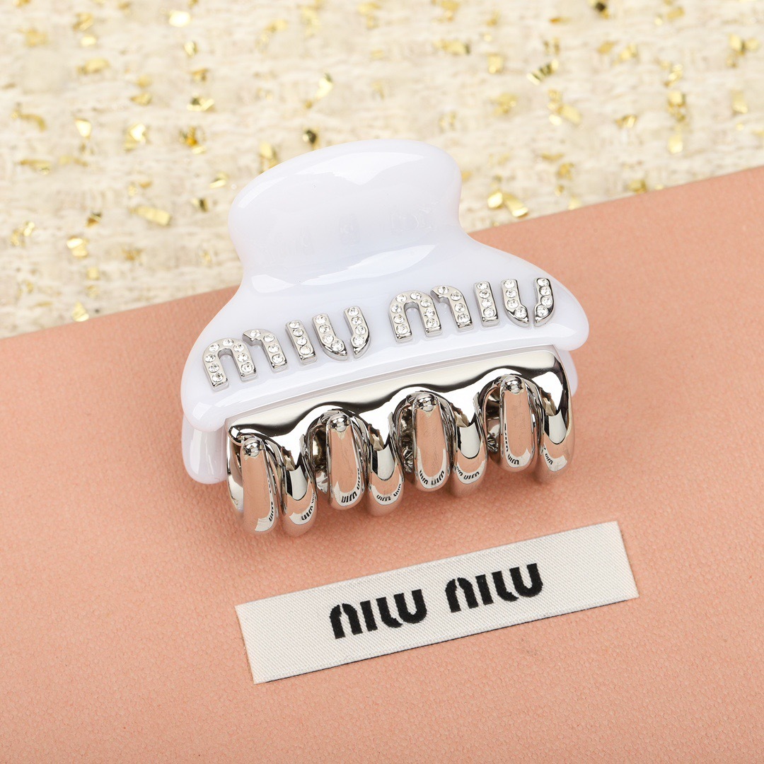 15EE1485-980D-4288-9BD6-7EC56482CE83