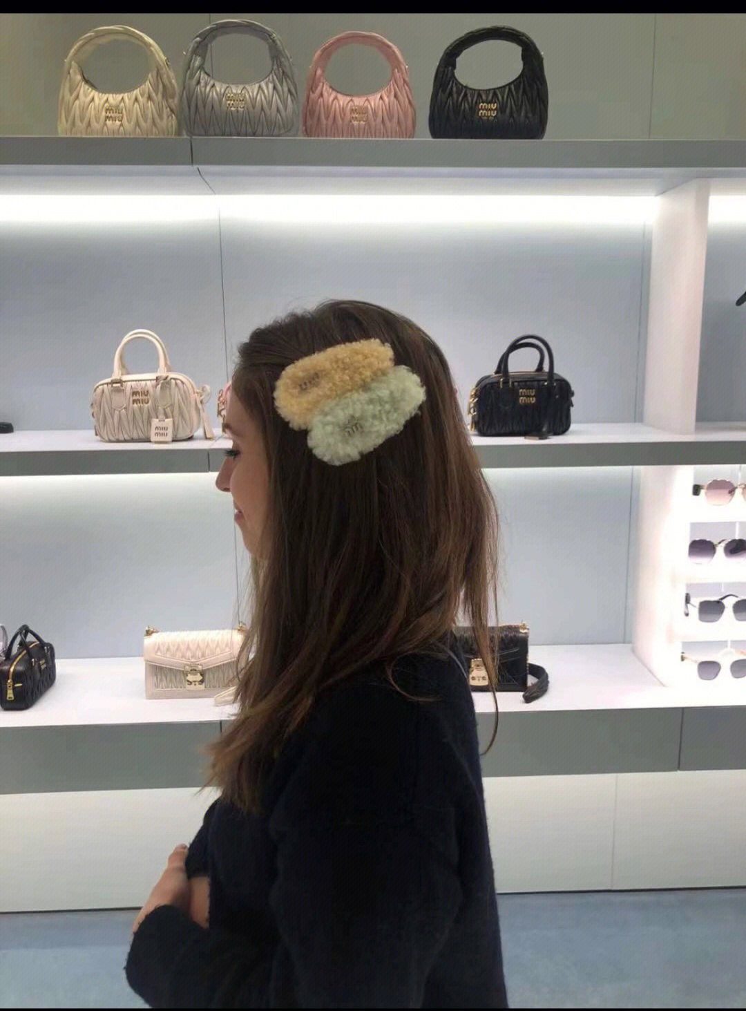 C200F2A7-B177-457D-9022-B0CCA789F307