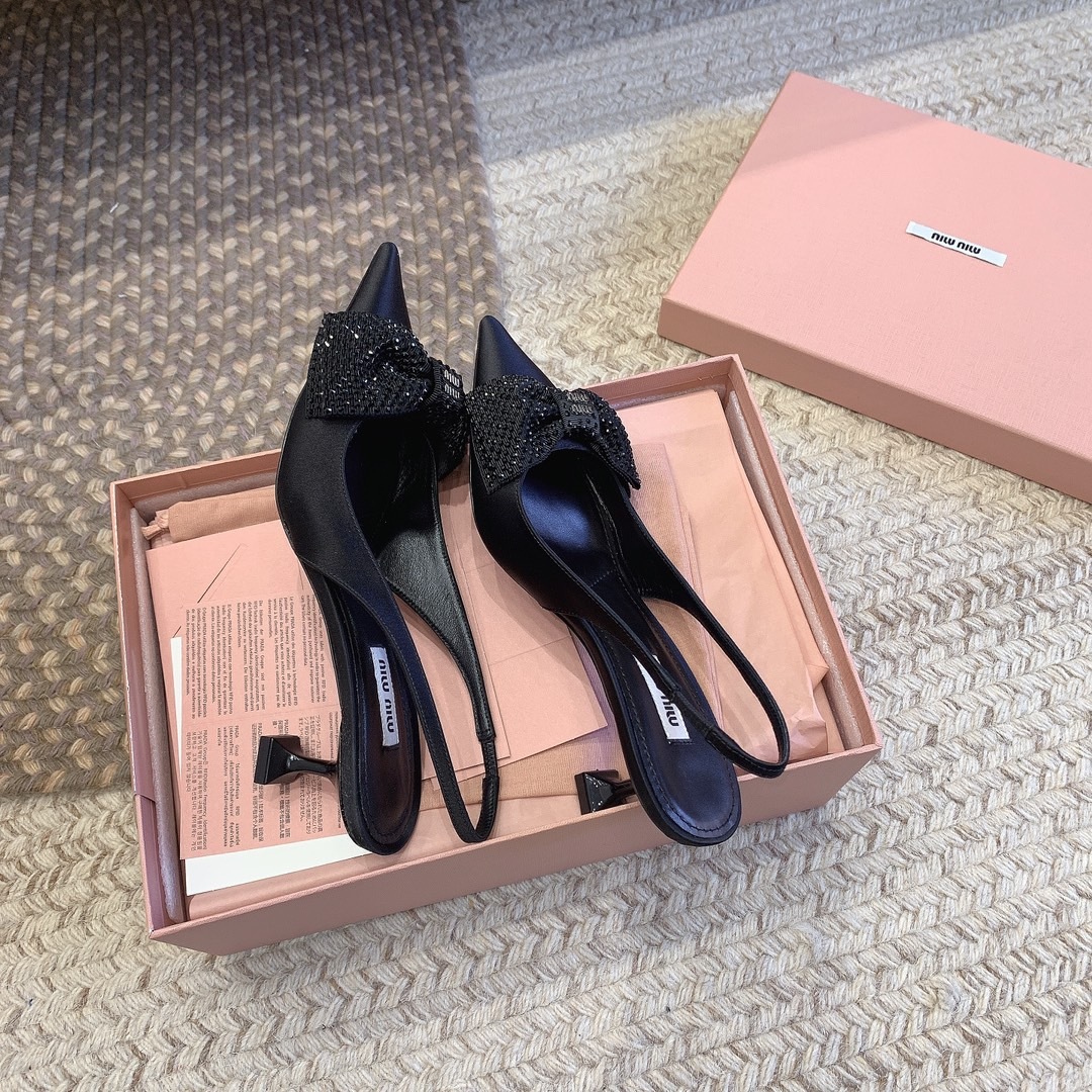 3F58E948-DB00-4709-B230-2CC829E9543B