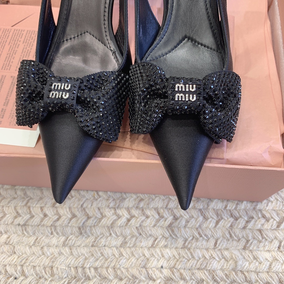 87F6ADE6-DFBB-4A2B-9FB0-3F76177F3AAF