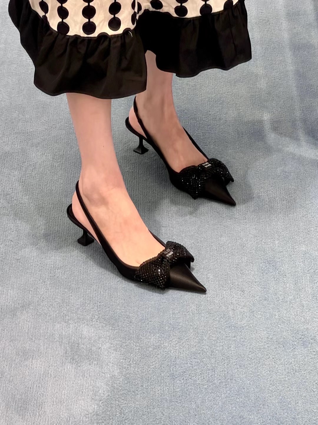 613C691B-8136-41C8-96BF-4B6BD3FA0D2C