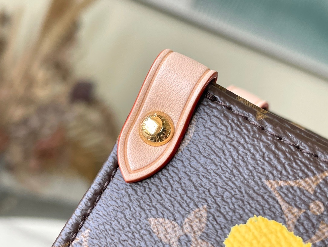 D6B91997-1476-47EC-8157-06DB1E163FEF