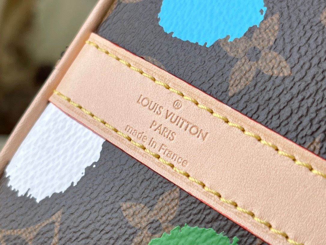 C4C70C9A-1859-496D-BFDC-D320D5B68C33