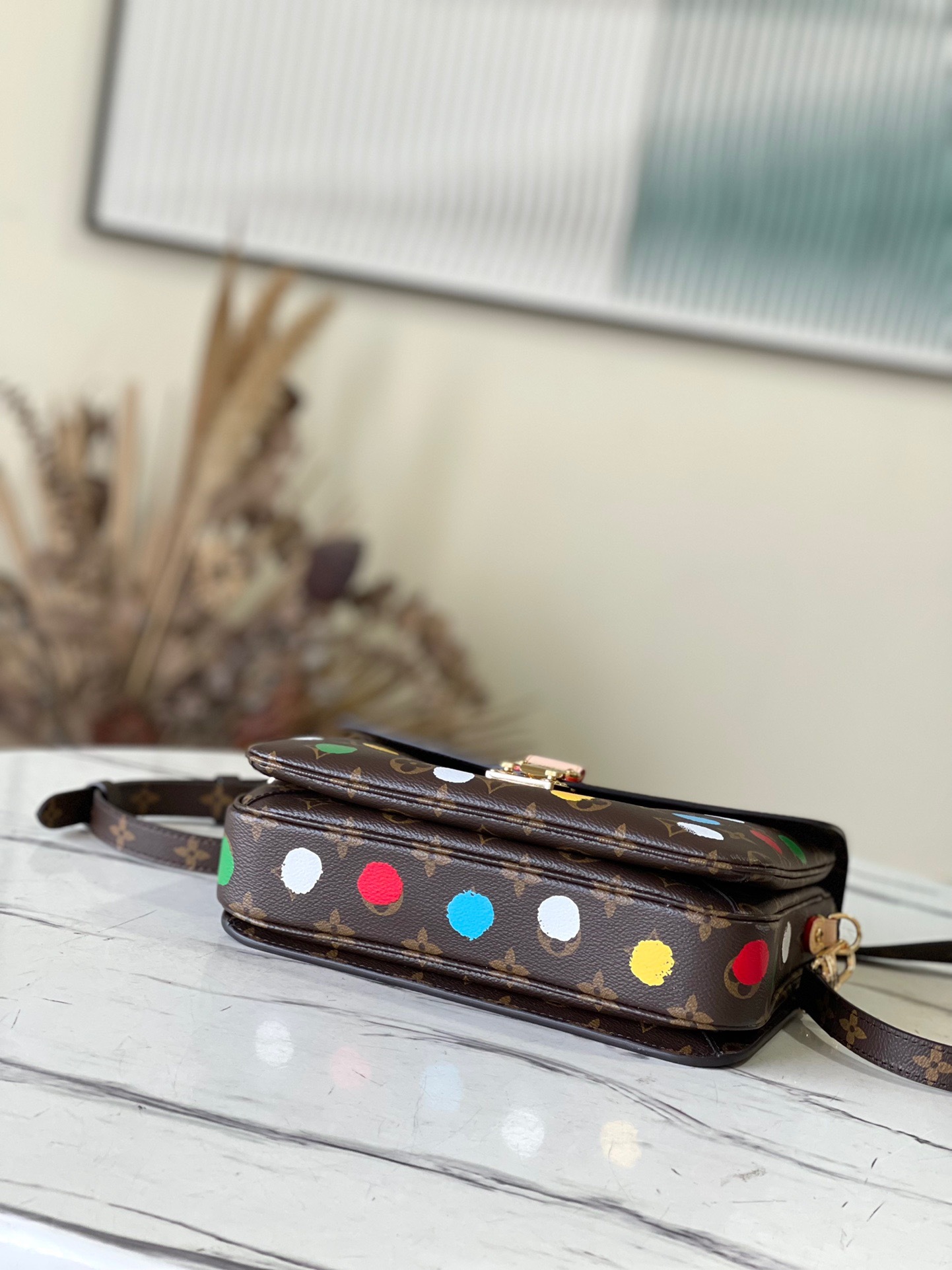 0413D071-55A0-49E0-B832-753B62939153