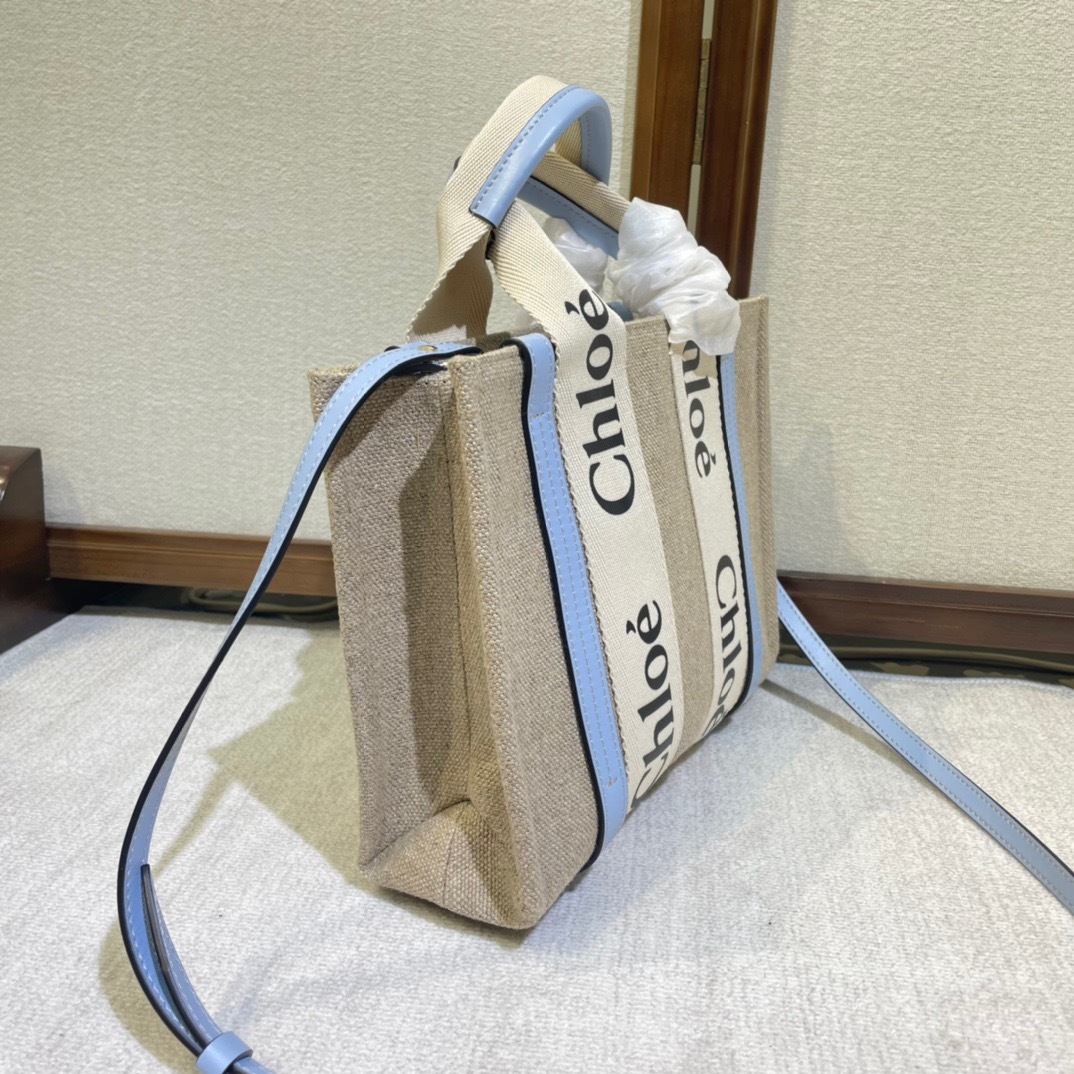 EFA45894-BD13-41D0-9B7C-CCE8947F5851