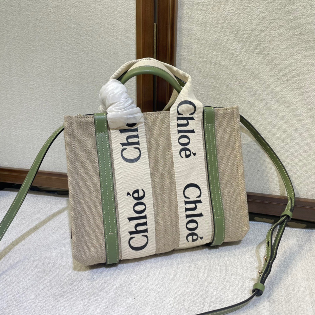 1E9B0F67-E853-4A27-86EC-956F54A2DB5F