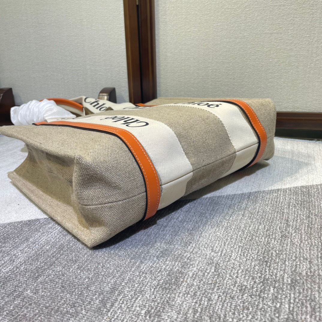 78F7A7BF-3242-41E8-A67B-6863D2CAC4C8