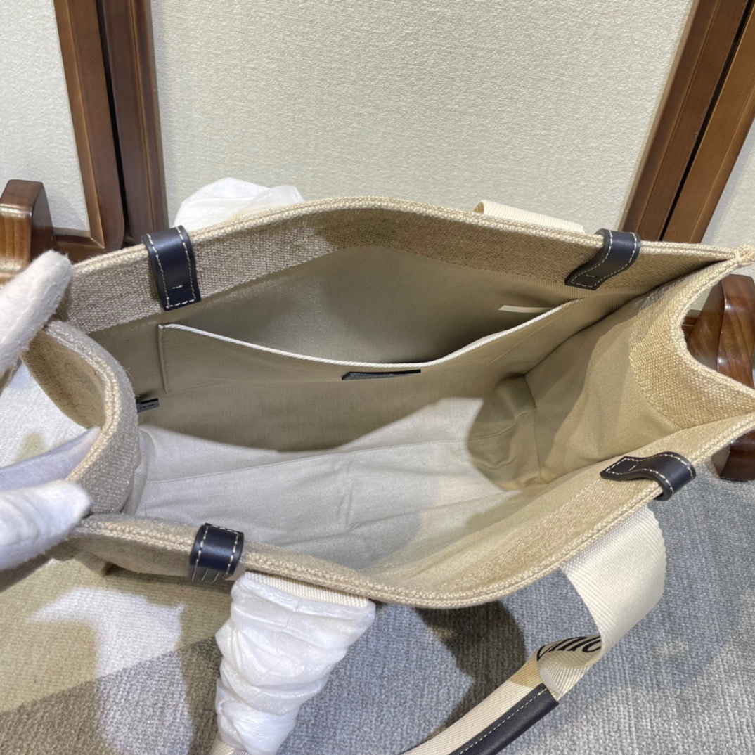 072202CE-6607-4369-BCC6-273B70DA6E20