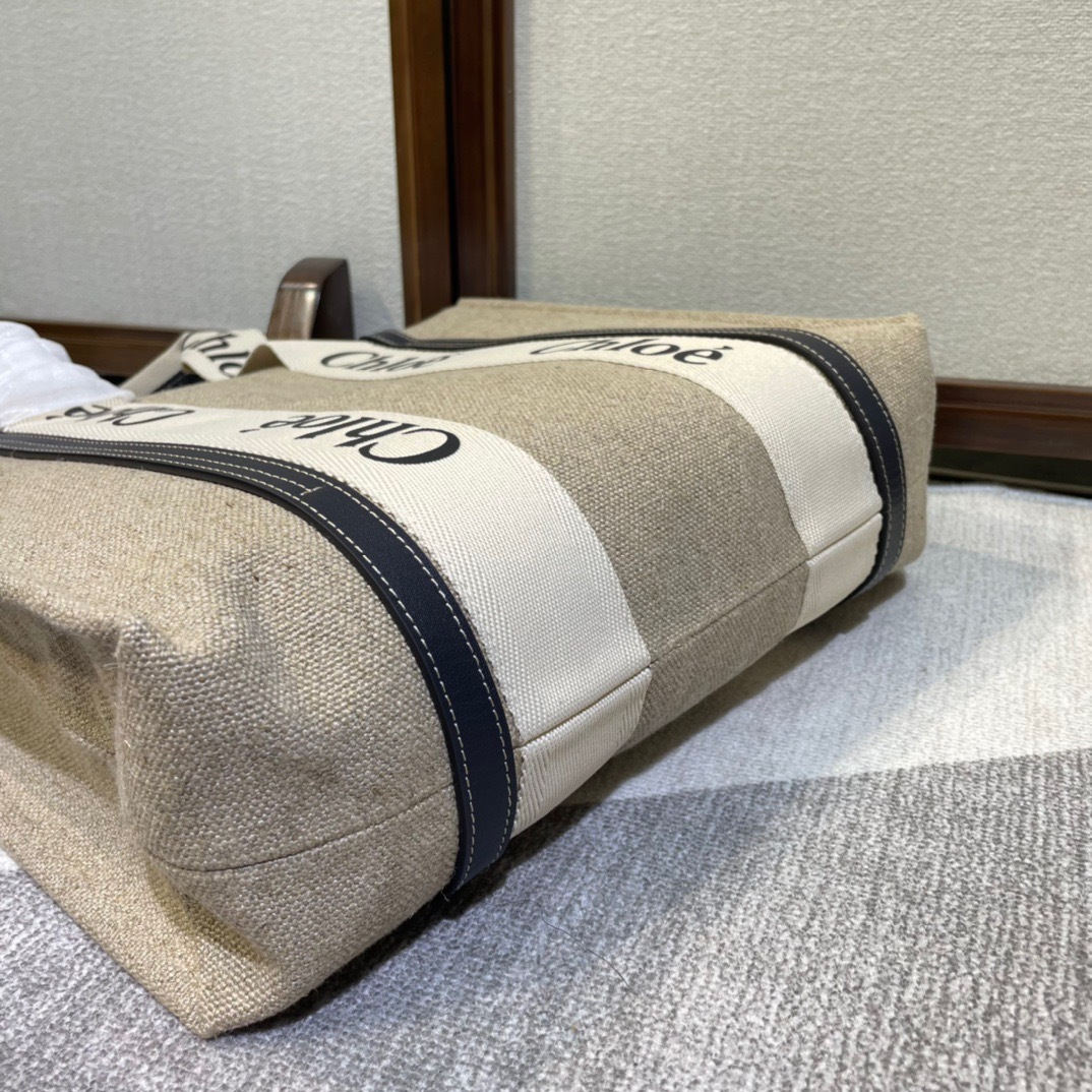 51D984C0-E0BB-47AB-8927-558EB5AEFDF4