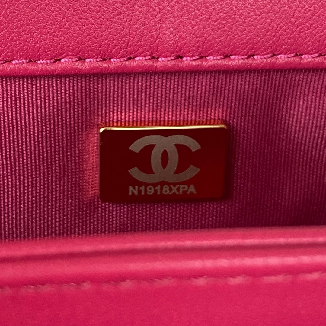 93BF3F71-0DEB-42EB-907B-F60A7DD9D94F