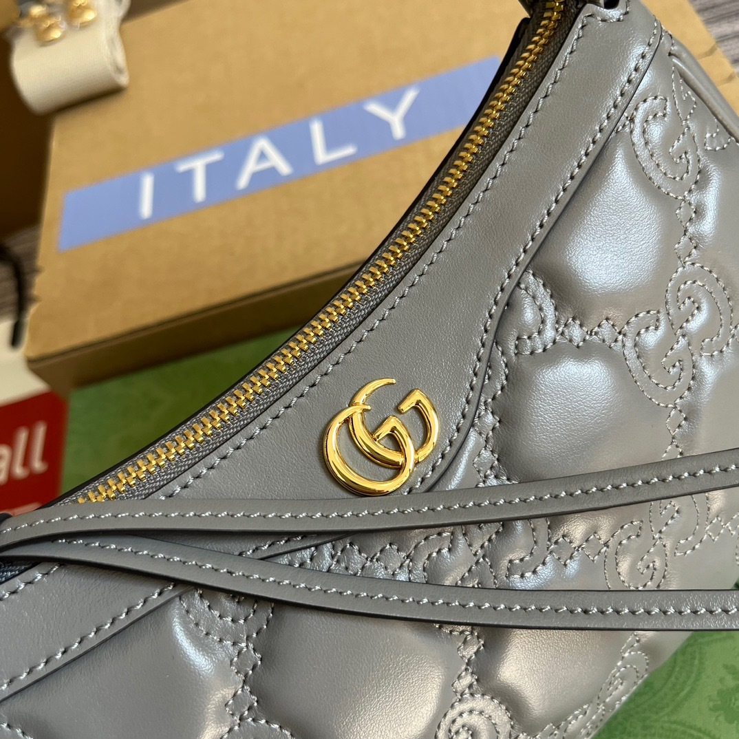 1029D05F-B6CC-426F-87A2-483F283ABF78