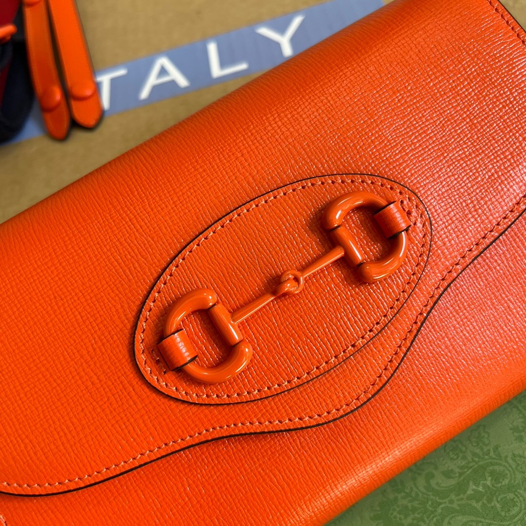 B257EF51-C0E5-48E9-A021-25C84253A57D