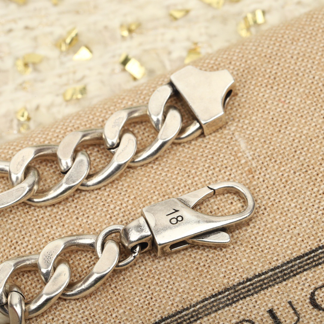 90286711-8512-4108-BB72-7CEE1AB9DDB5