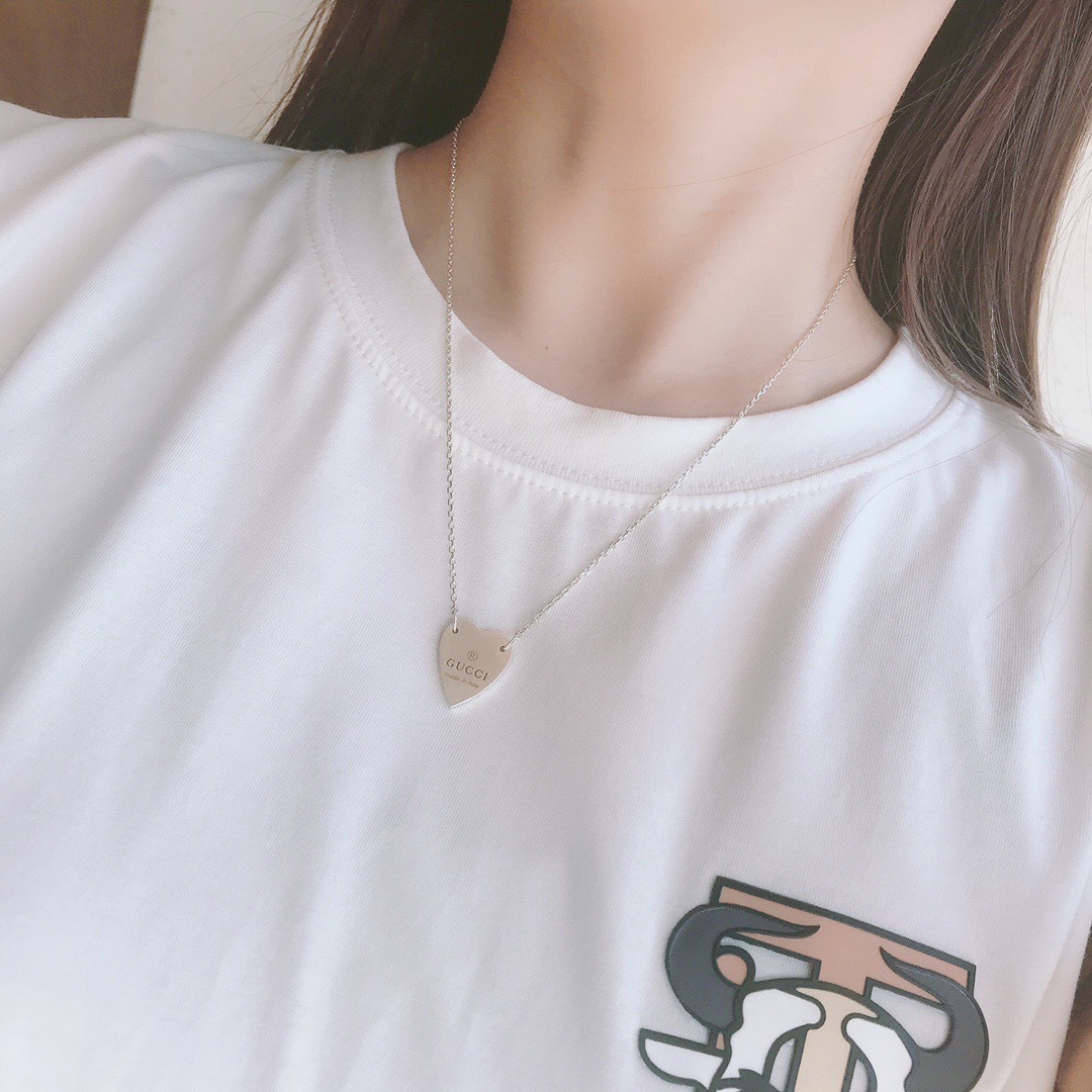 55EAB992-688E-47EB-BE80-EE9ABCA054FC