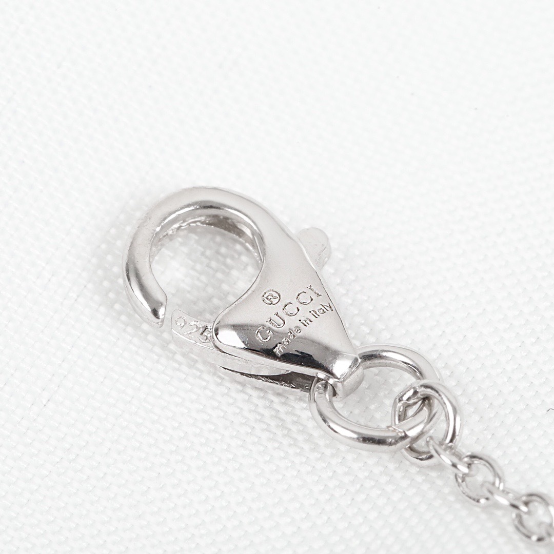 FAB2BD8A-641A-4542-BD13-2A717E560454