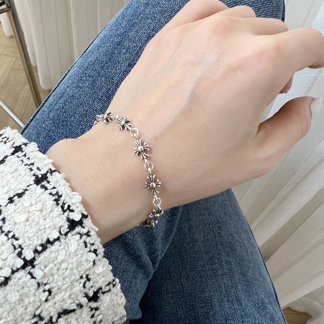 4CDCF8B4-61E8-4F9D-BEF1-340B6310C9FE