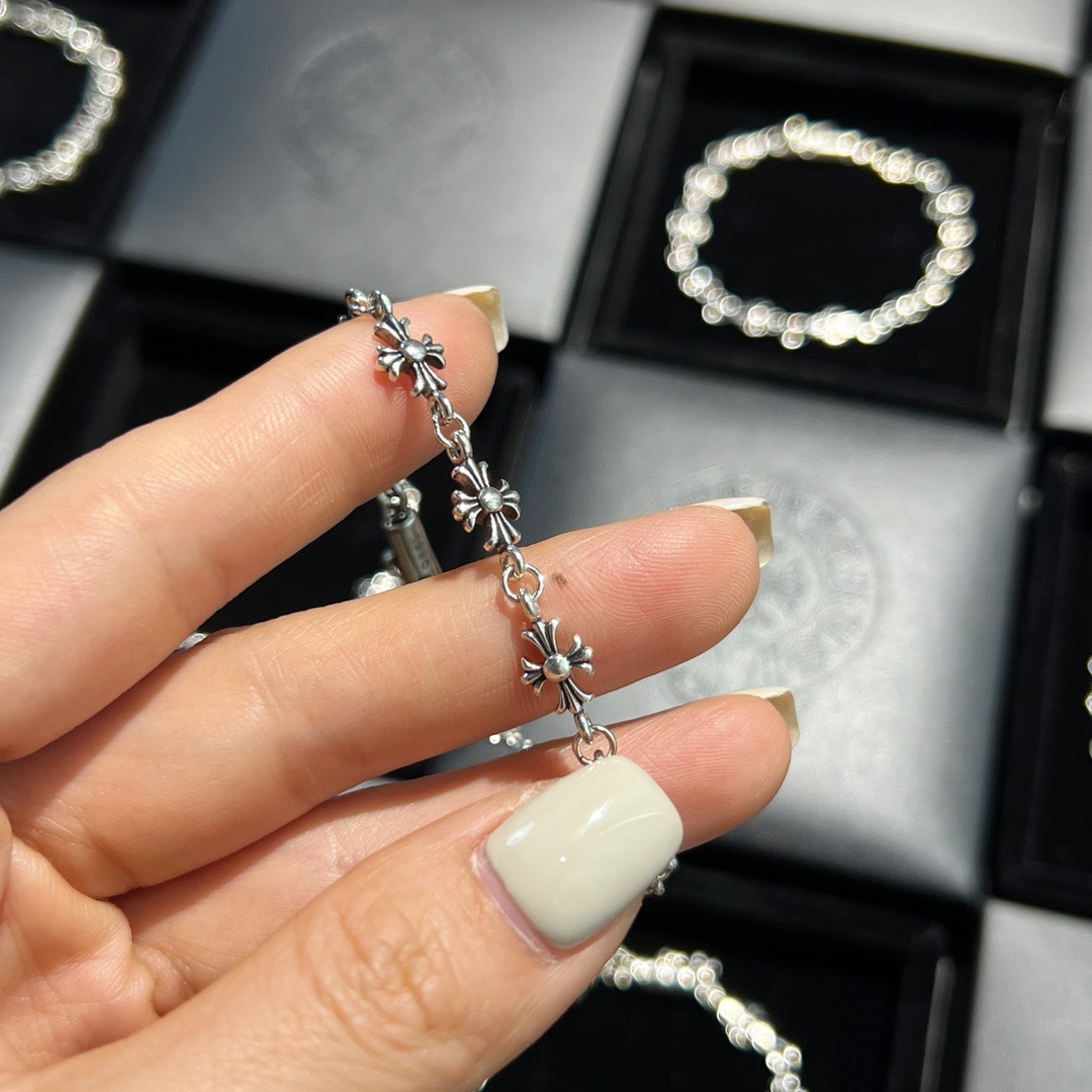 8606824E-3572-49A7-A2CE-E54692646B1D