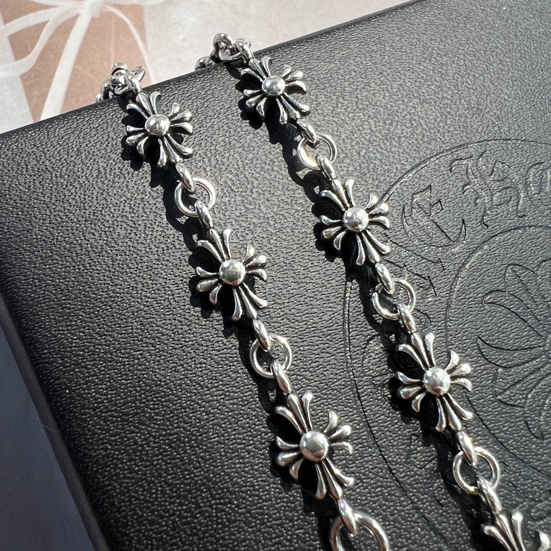 37C159F8-296E-404C-AC4F-D74190B2D604