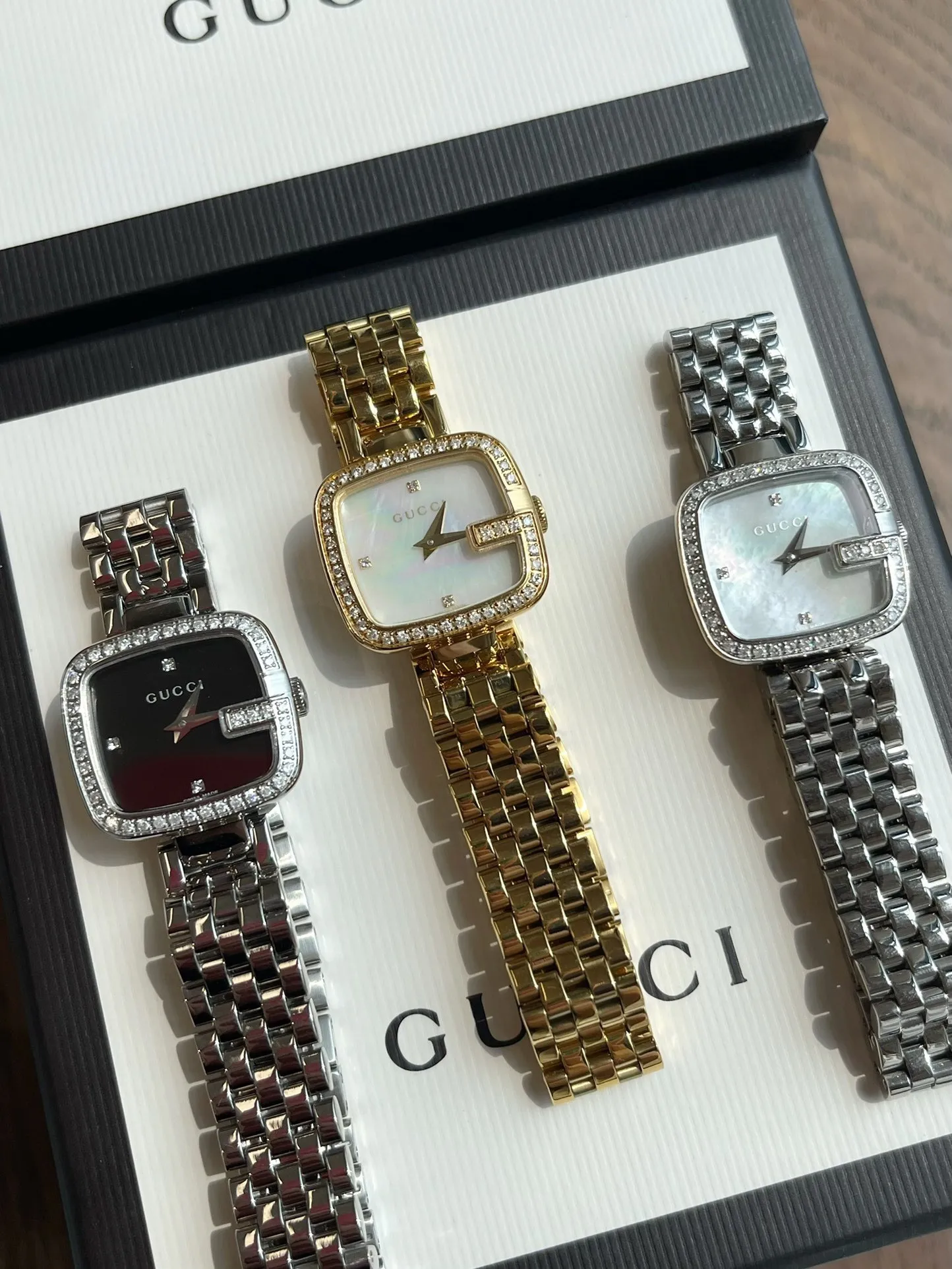 1C8EF92F-D6CA-4618-AB6D-619B3AD7ECFB