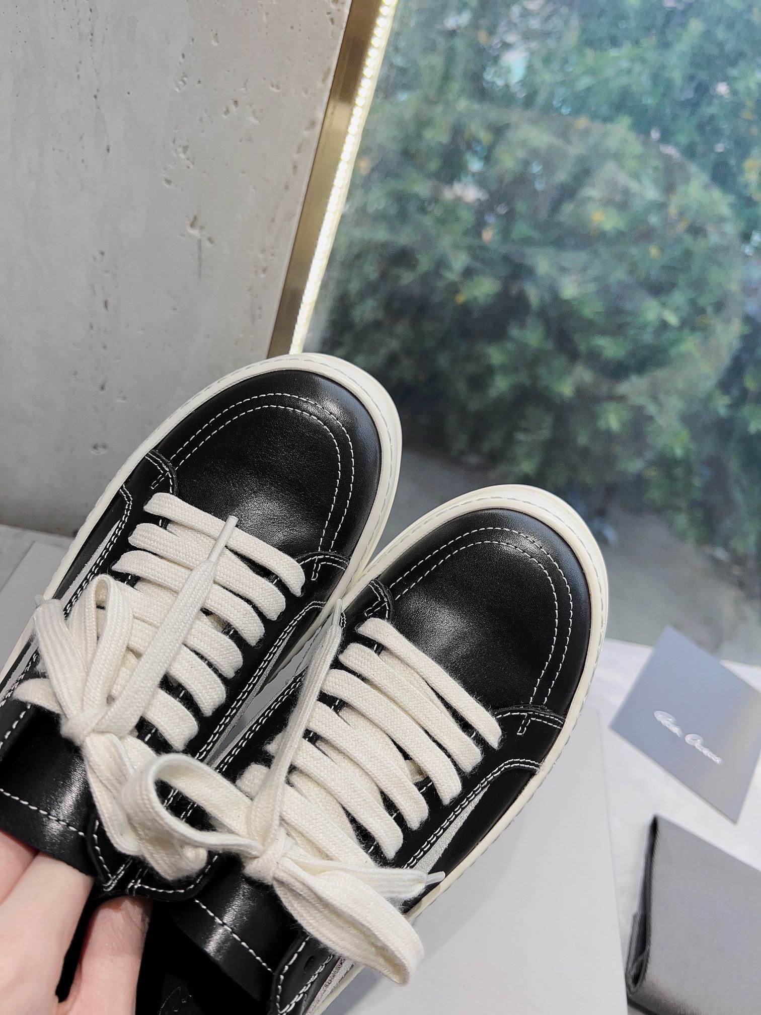 211A12B1-C32E-40BF-A4E1-C45B786D08D6