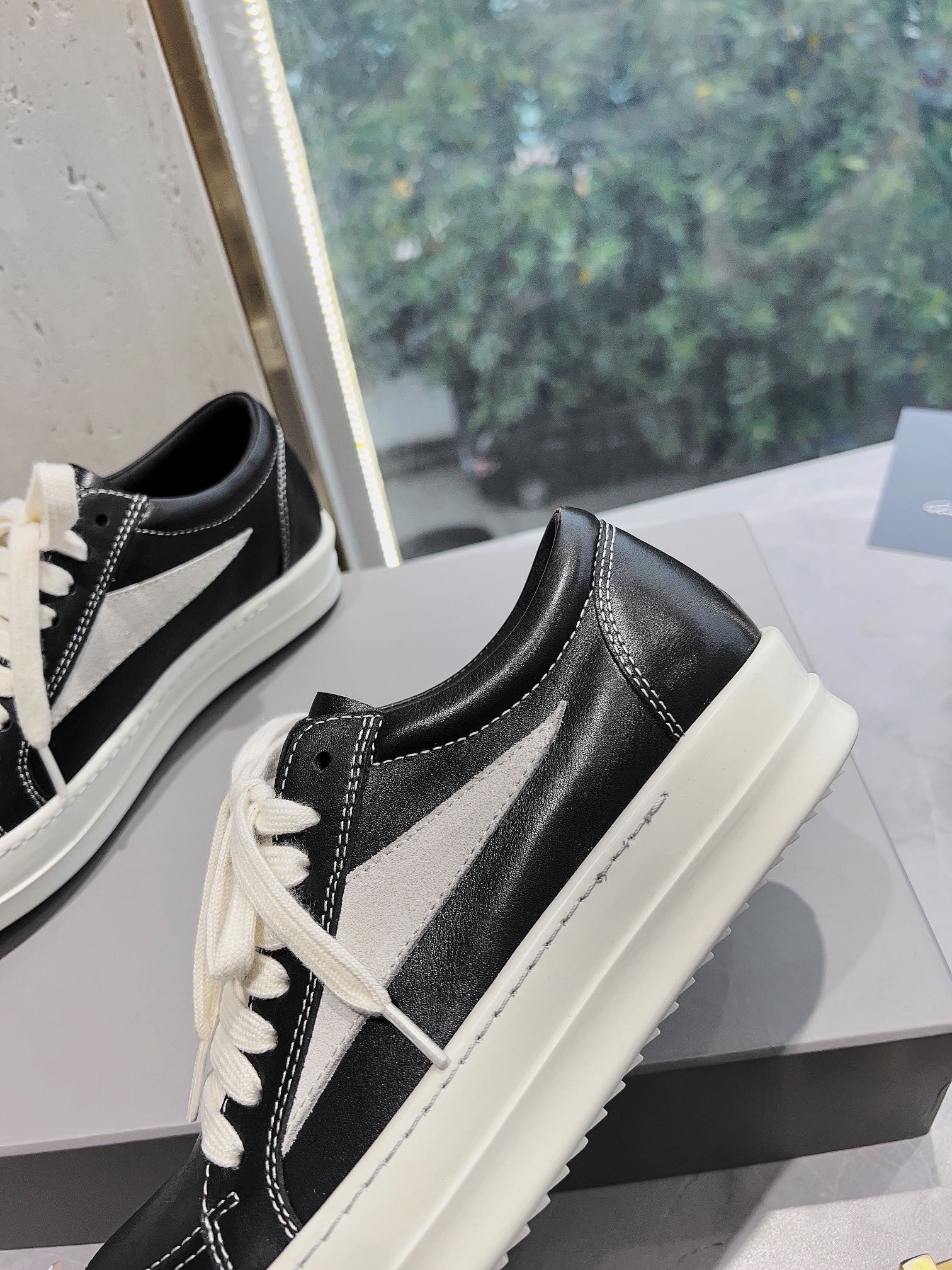 AD86F70D-C6C3-421D-A841-A902EAA2D818