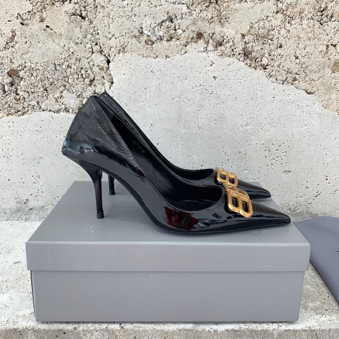 E41B22C0-4A40-4566-ACA6-E3B70342D1B5