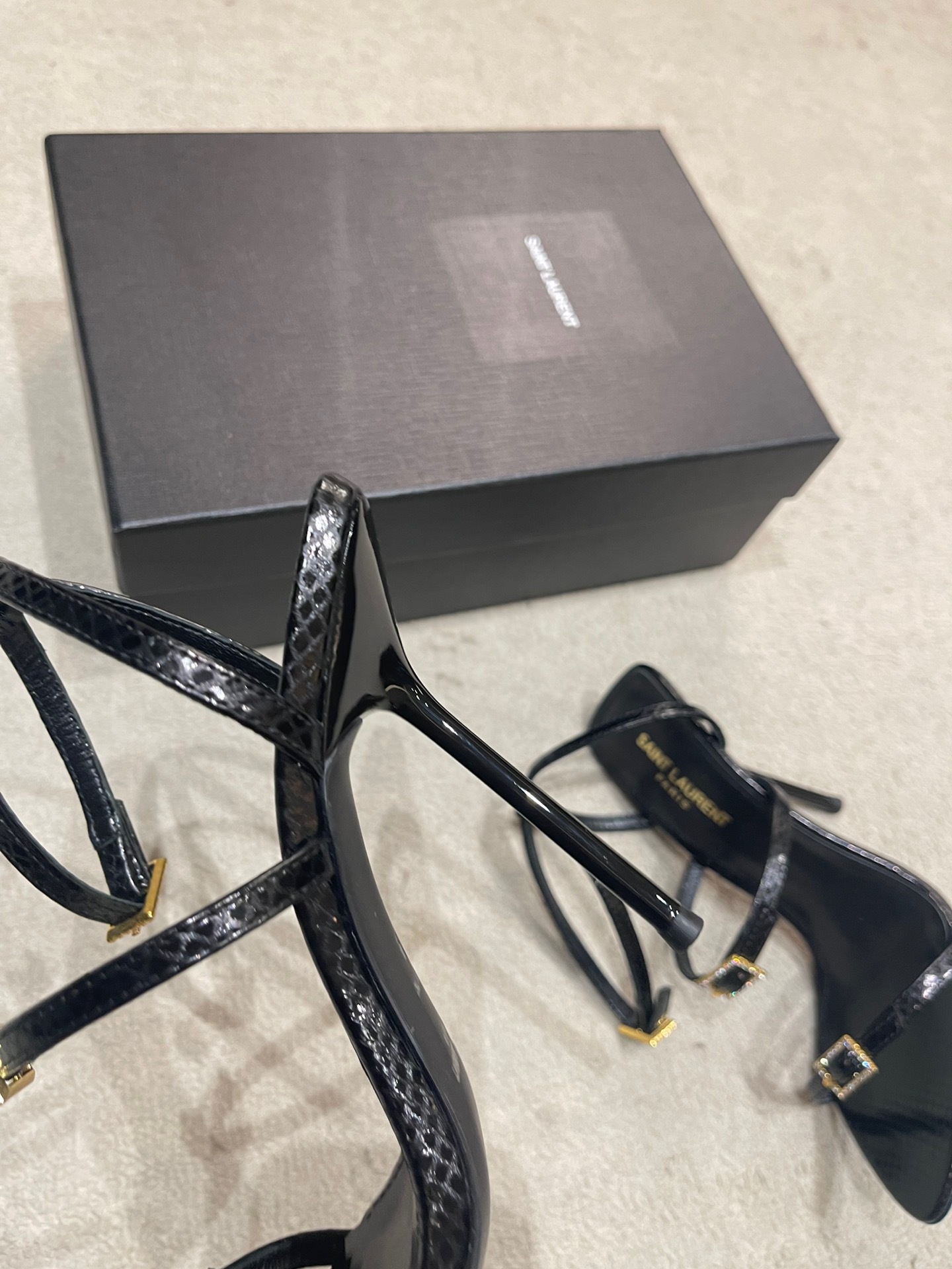 1A73101B-B081-4EAB-90A3-62A8A5E5ABA2