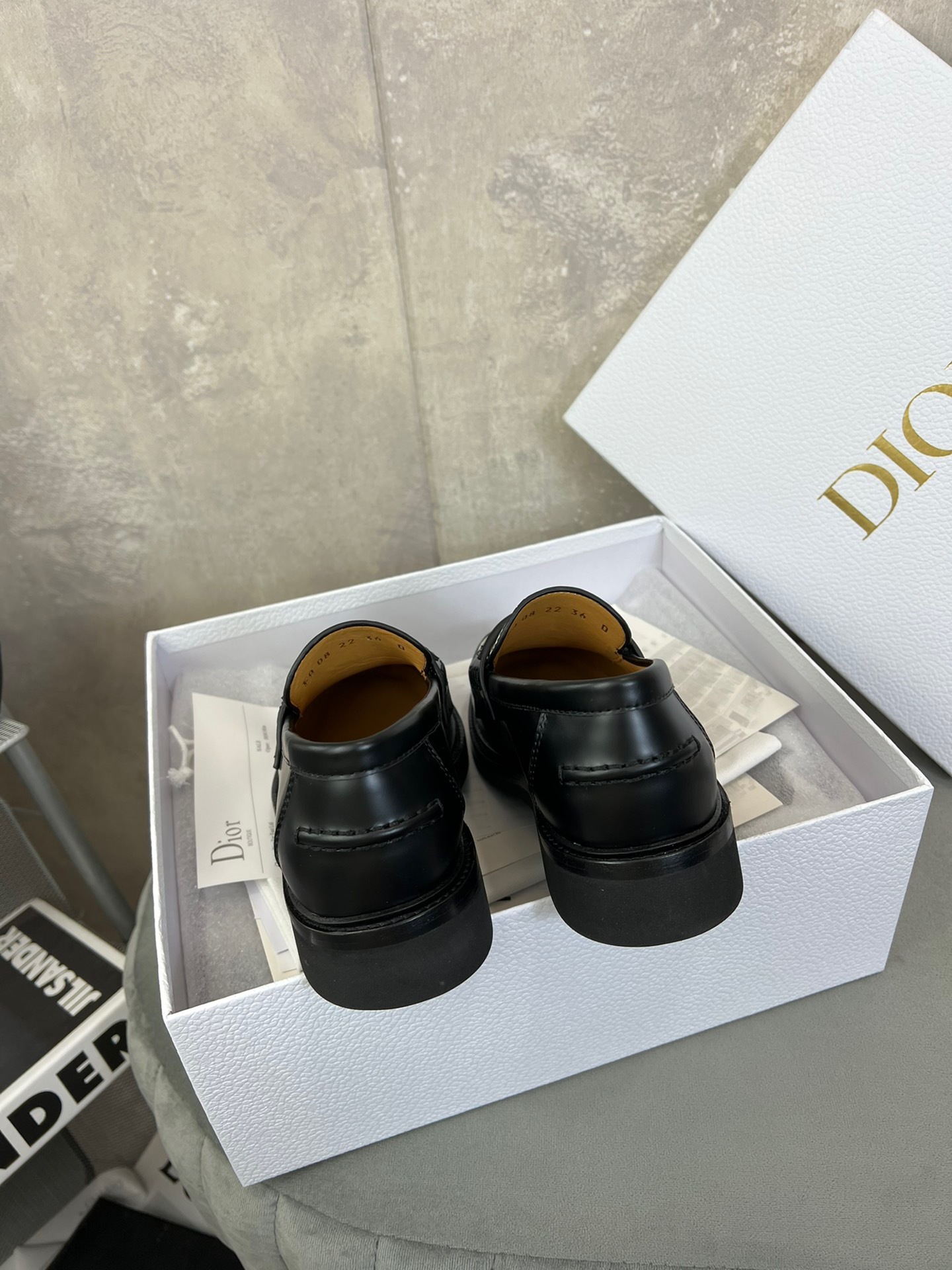 ECC18EE3-714A-4B03-8695-30B495831667