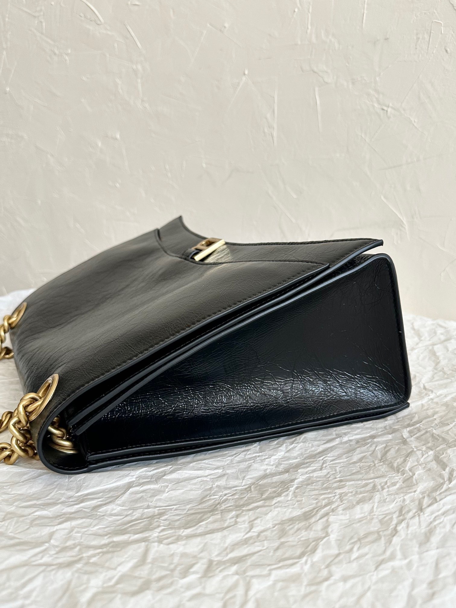 897D93E6-43AA-48EA-B5F3-7D38EC3DDC5C