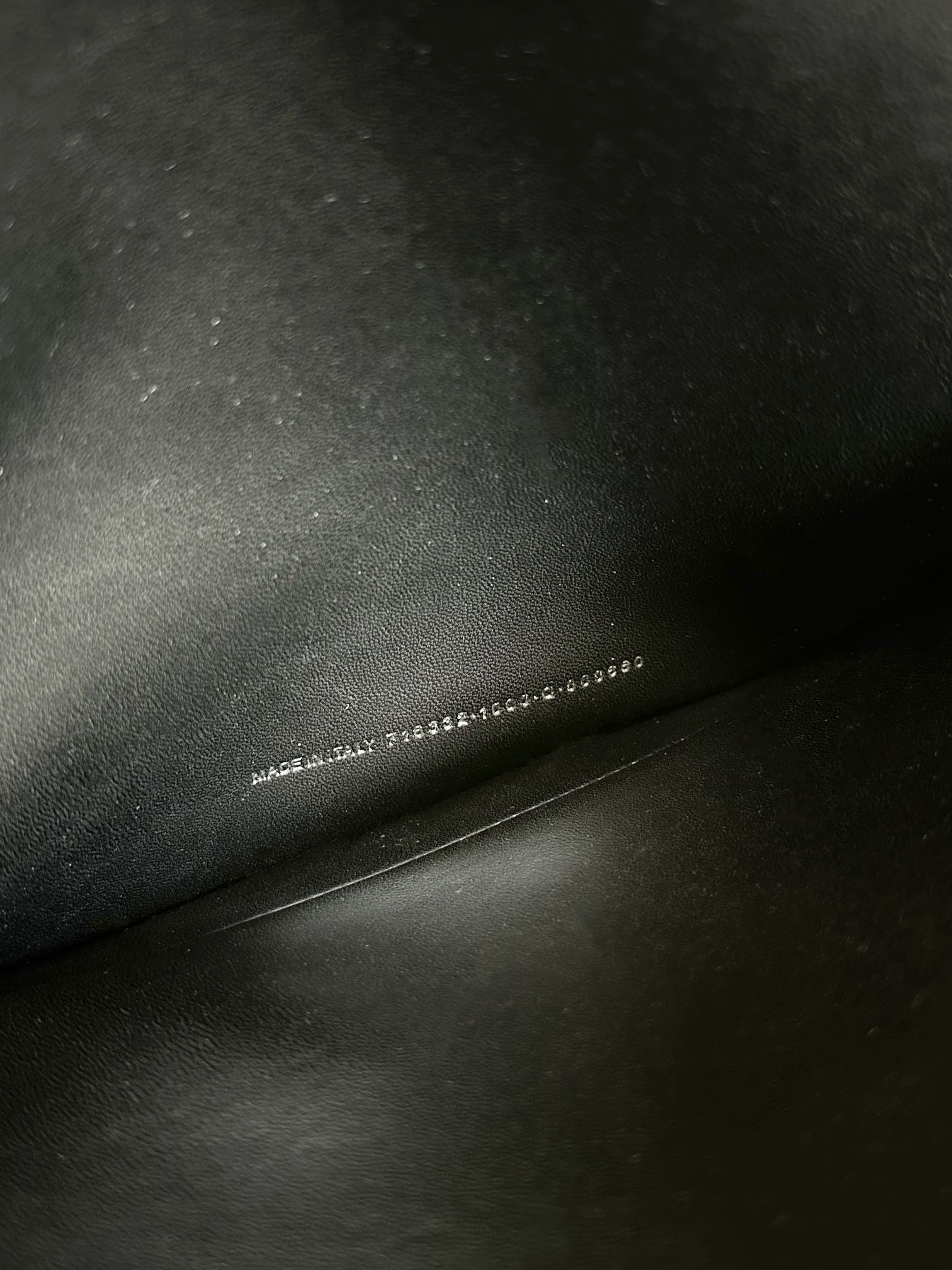 38EAAE4E-A584-4483-A824-E6E1825E3C04