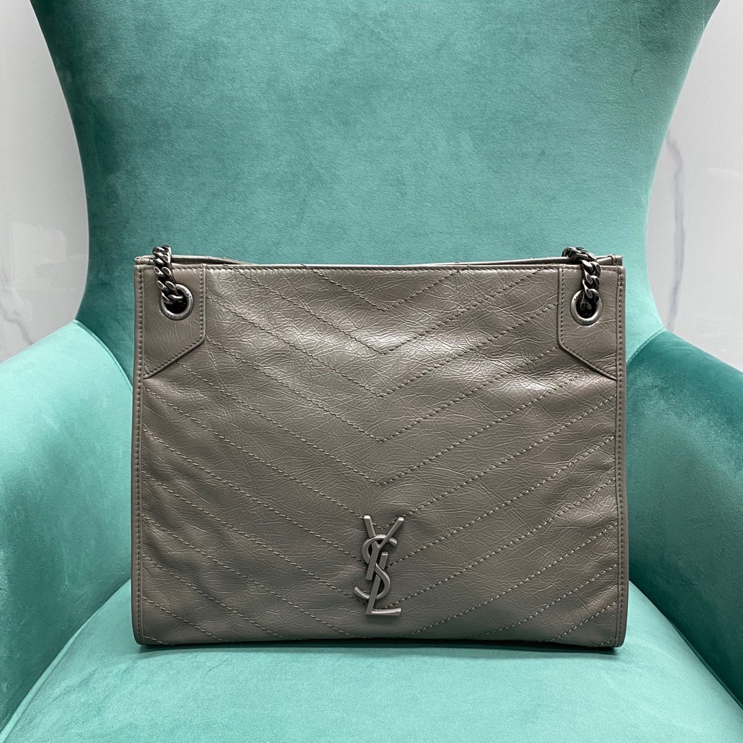 B35D3084-CAED-465E-9CC9-7BF8EDCB4DCB