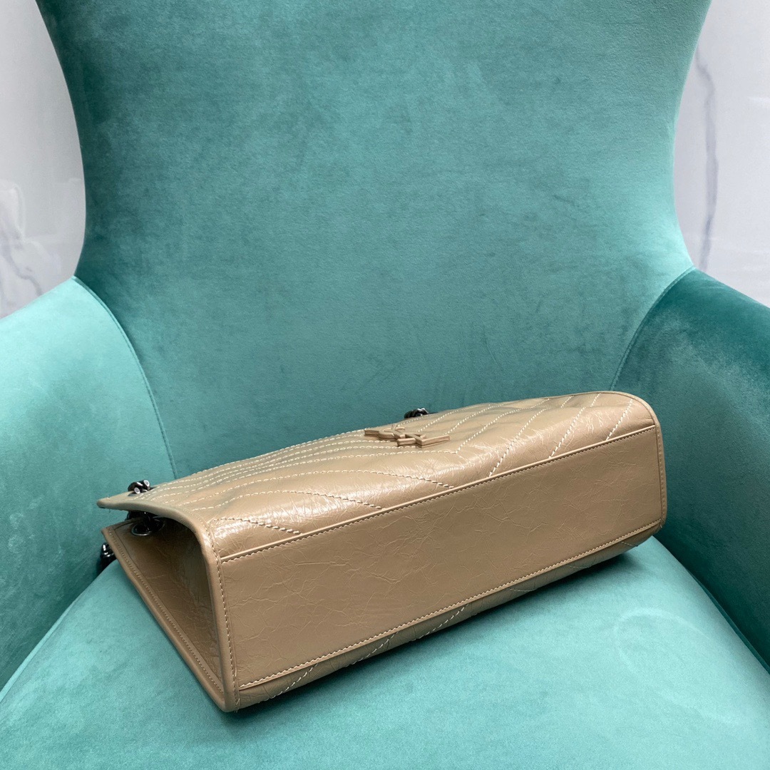 A785ED9E-2EC5-4168-94C6-BF0BFBF9FBAB