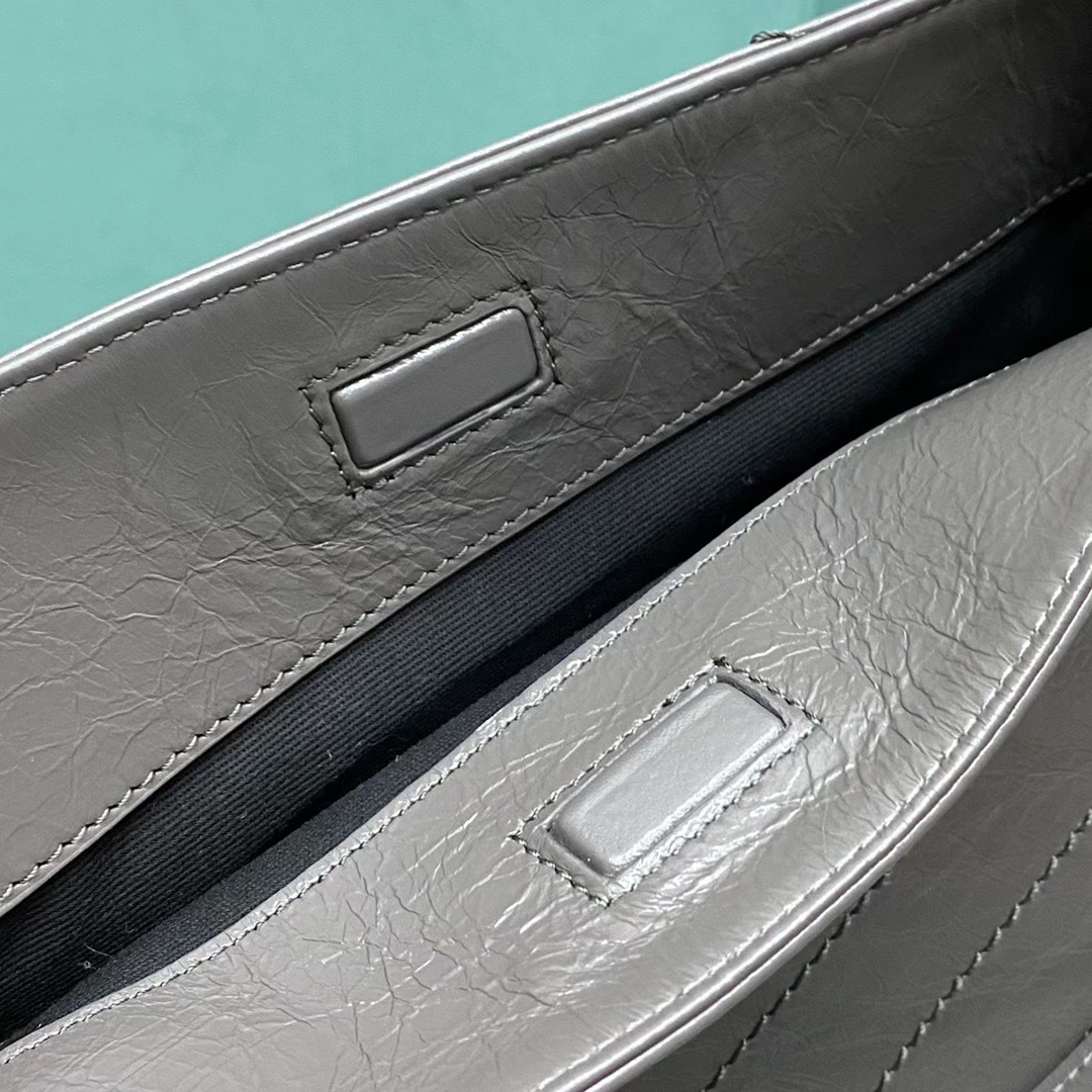 1F579C15-4C67-4A0D-8A8F-0F8E8045CC9D