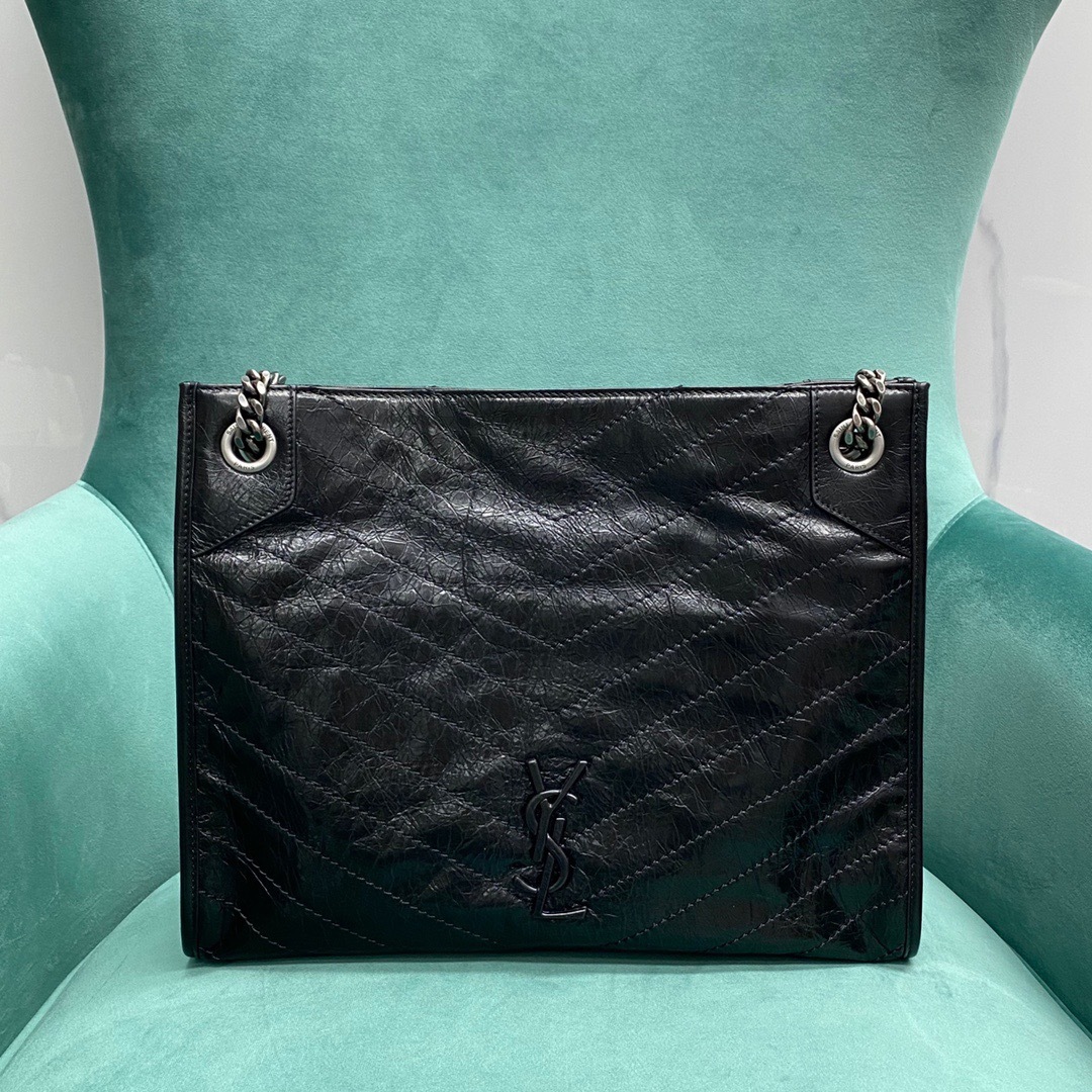 44B9421D-0ADD-41BA-810E-8186BFA295CD