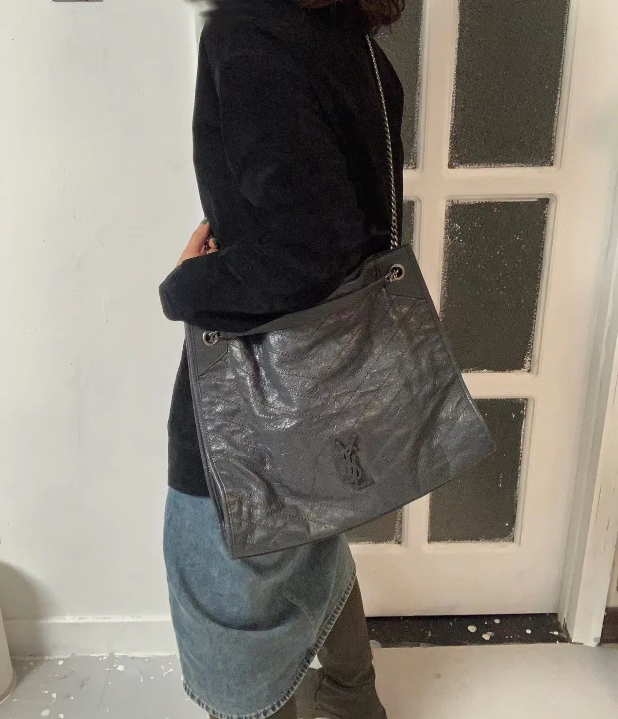 3DE97858-905B-4B2E-A0C6-3D60A47202AF