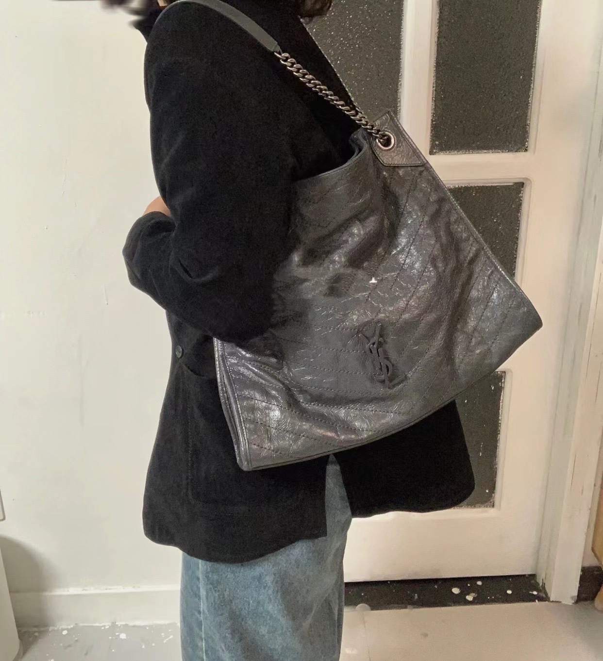 AC88755D-D5C7-4A2E-BACE-37C627BD3B2A